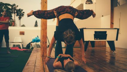 Acro Yoga et Surf Acro Yoga et Surf