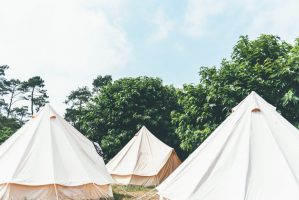 Nuestras Bell Tents para unas vacaciones de surf perfectas en Moliets