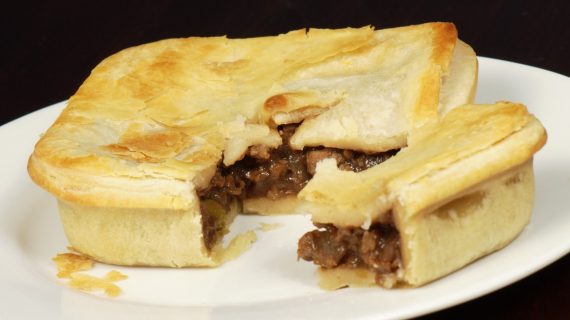 Vegane Variante eines "Meat Pie" Vegane Variante eines "Meat Pie"