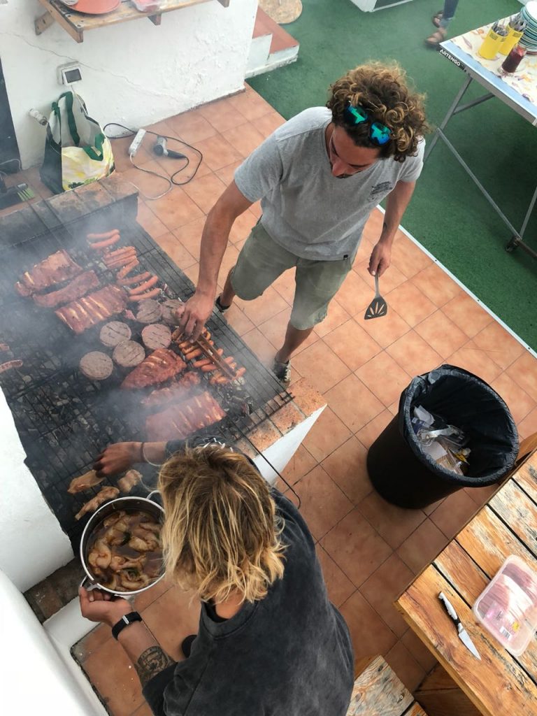BBQ im Surfcamp auf Fuerteventura BBQ