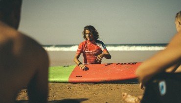 Spot check am Strand Surfcamp Klassenfahrten