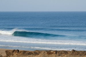 Schöne Wellen im Surfcamp Fuerteventura Schöne Wellen im Surfcamp Fuerteventura