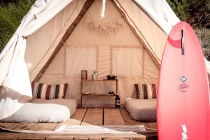 Unsere schicken und gemütlichen Glampingzelte in Frankreich