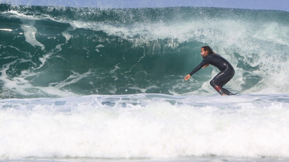 Super Wellen im Surfcamp im September Super Wellen im Surfcamp im September