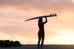 Teamerin Noe beim Sonnenaufgangs-Posing - Gutes Licht muss genutzt werden!