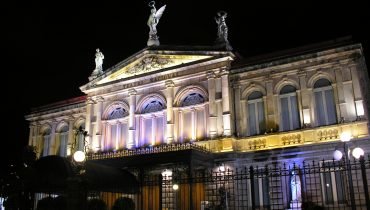 Teatro Nacional by Night