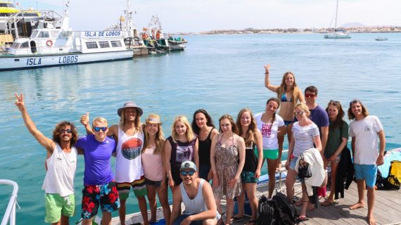 Der "University of Manchester Surf Club" auf Fuerteventura
