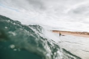Grüne Wellen im Surfcamp Moliets