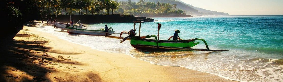 Boot-Shuttles in Indonesien Boot-Shuttles in Indonesien