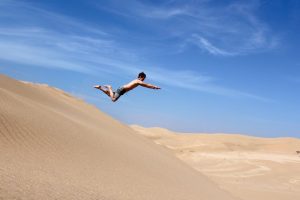 Hoch springen und weich landen