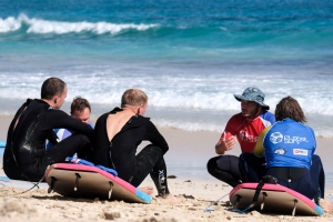 Instructores de surf profesionales Escuela de surf en Moliets