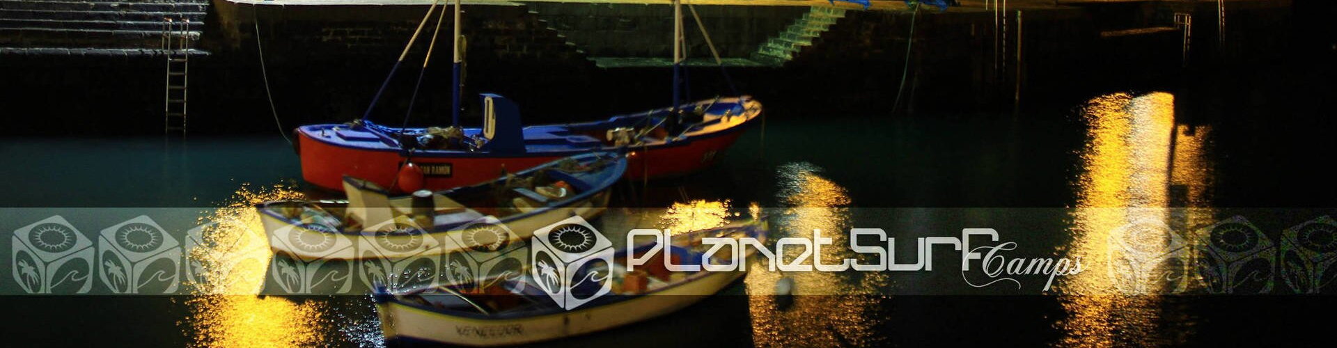 Kanarische Inseln Hafen Boote bei Nacht